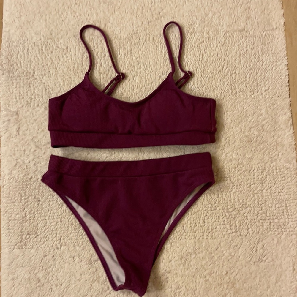 Ladies bikini . Purple with ribbed detail.